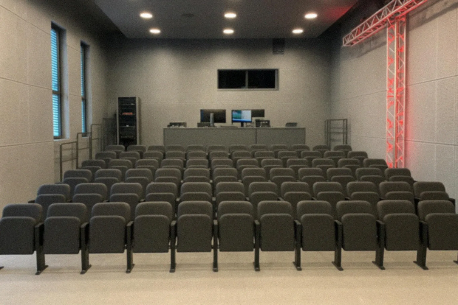 Koncert „ABBA – Mamma Mia! Klasycznie przy świecach” w Nowym Dworze Mazowieckim